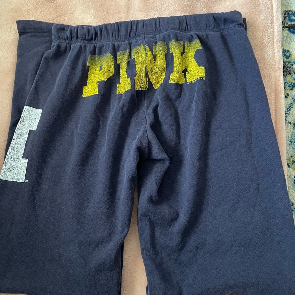 Victoria’s Secret Sweatpants